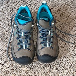 Keen hiking boots